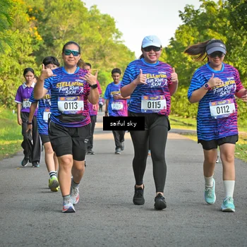 Runner Photo 8047660