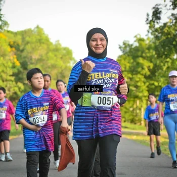 Runner Photo 8047688