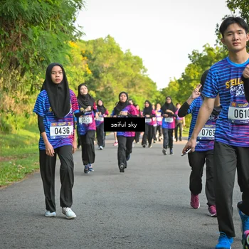 Runner Photo 8047706