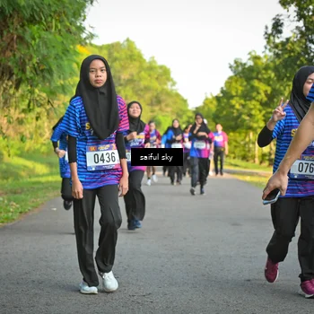 Runner Photo 8047709