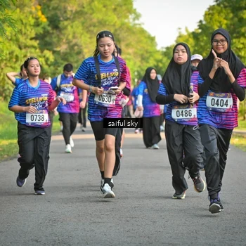 Runner Photo 8047713