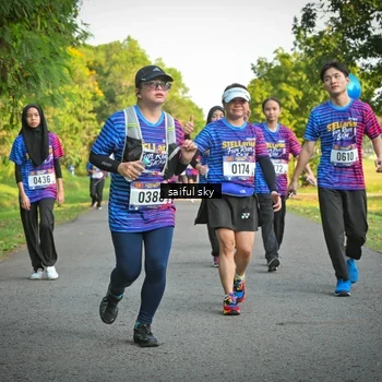 Runner Photo 8047714