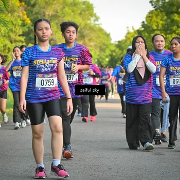 Runner Photo 8047724