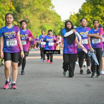 Runner Photo 8047728