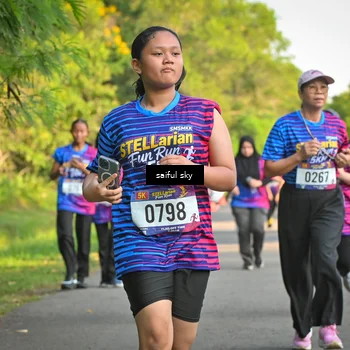 Runner Photo 8047737