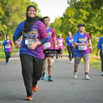 Runner Photo 8047751