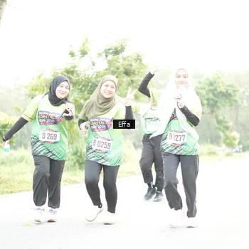 Runner Photo 8047766