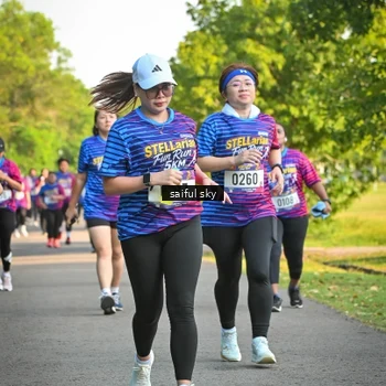 Runner Photo 8047799