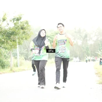 Runner Photo 8047828