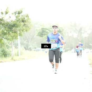 Runner Photo 8047872
