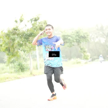 Runner Photo 8047910