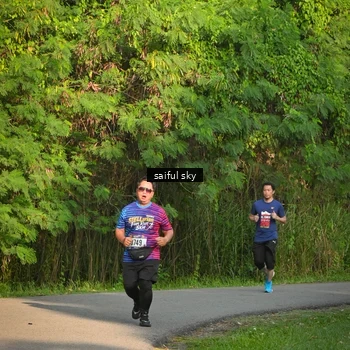 Runner Photo 8048165