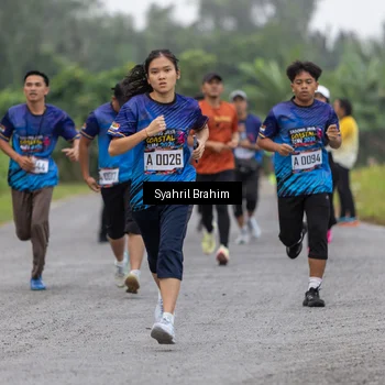 Runner Photo 8048576
