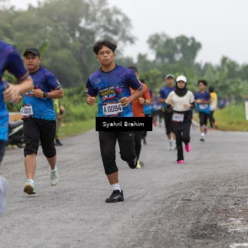 Runner Photo 8048601
