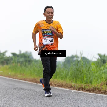 Runner Photo 8048864