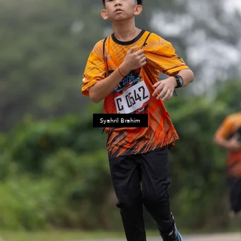 Runner Photo 8049030