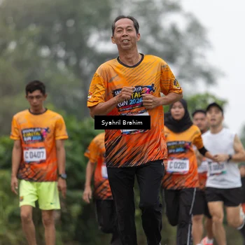 Runner Photo 8049040