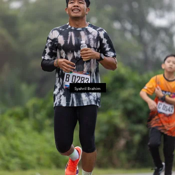 Runner Photo 8049054