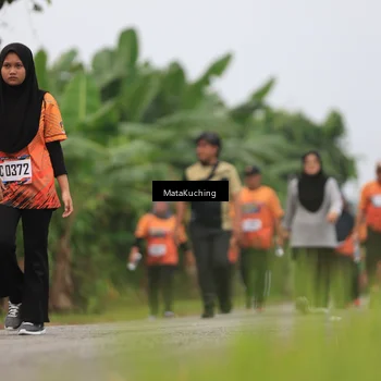 Runner Photo 8049070