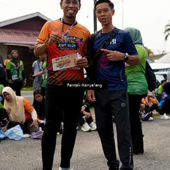 Runner Photo 8049073