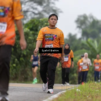 Runner Photo 8049312
