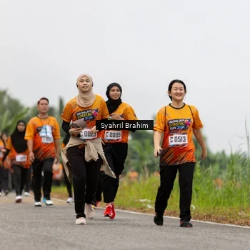 Runner Photo 8049423