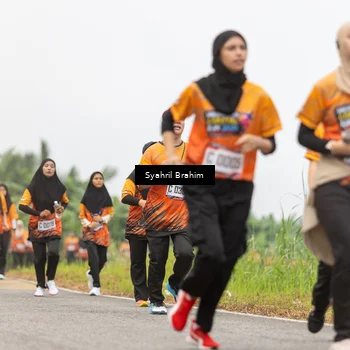 Runner Photo 8049429