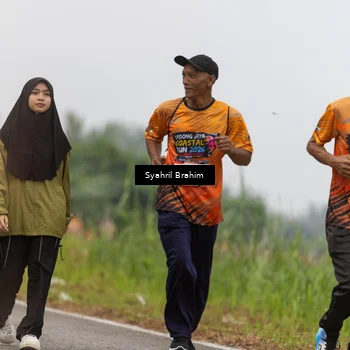 Runner Photo 8049477