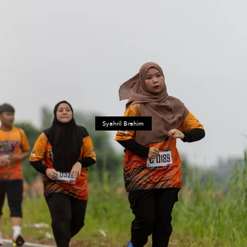 Runner Photo 8049575