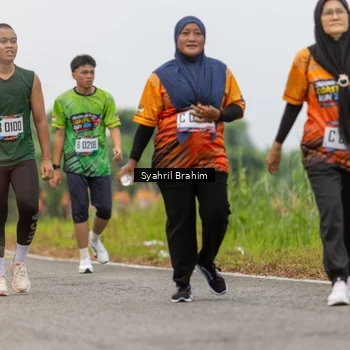 Runner Photo 8049598