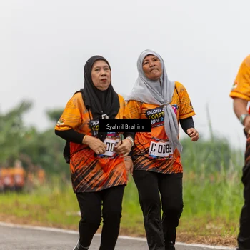 Runner Photo 8049611