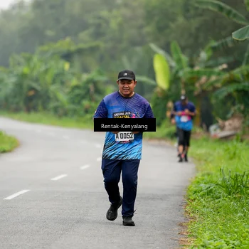 Runner Photo 8049624