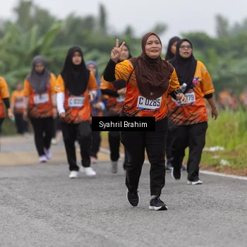 Runner Photo 8049694
