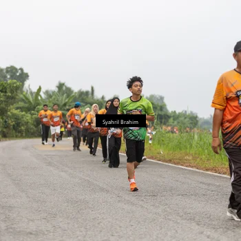 Runner Photo 8049697