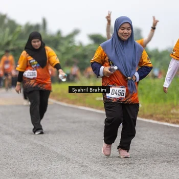 Runner Photo 8049764