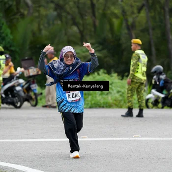 Runner Photo 8049851