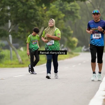 Runner Photo 8050000