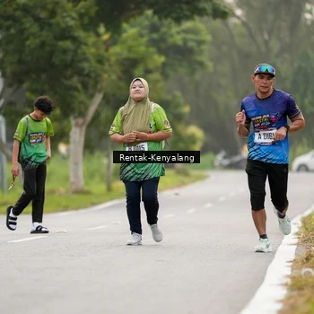 Runner Photo 8050003