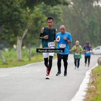 Runner Photo 8050016