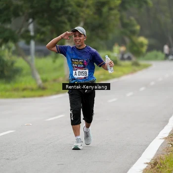 Runner Photo 8050053