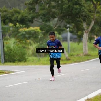 Runner Photo 8050111