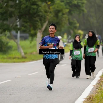 Runner Photo 8050180