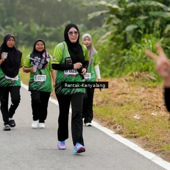 Runner Photo 8050238