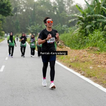 Runner Photo 8050255
