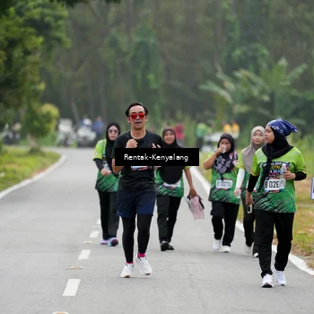 Runner Photo 8050258