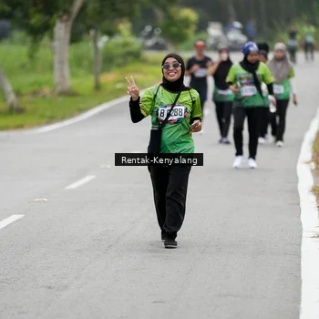 Runner Photo 8050268