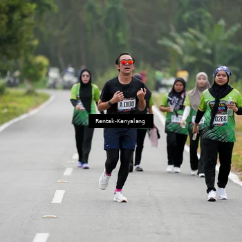 Runner Photo 8050275