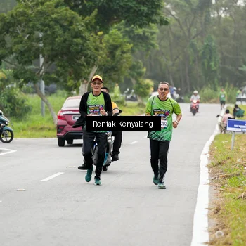 Runner Photo 8050336
