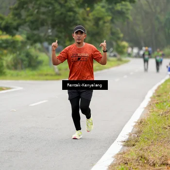 Runner Photo 8050349
