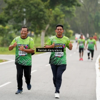 Runner Photo 8050368